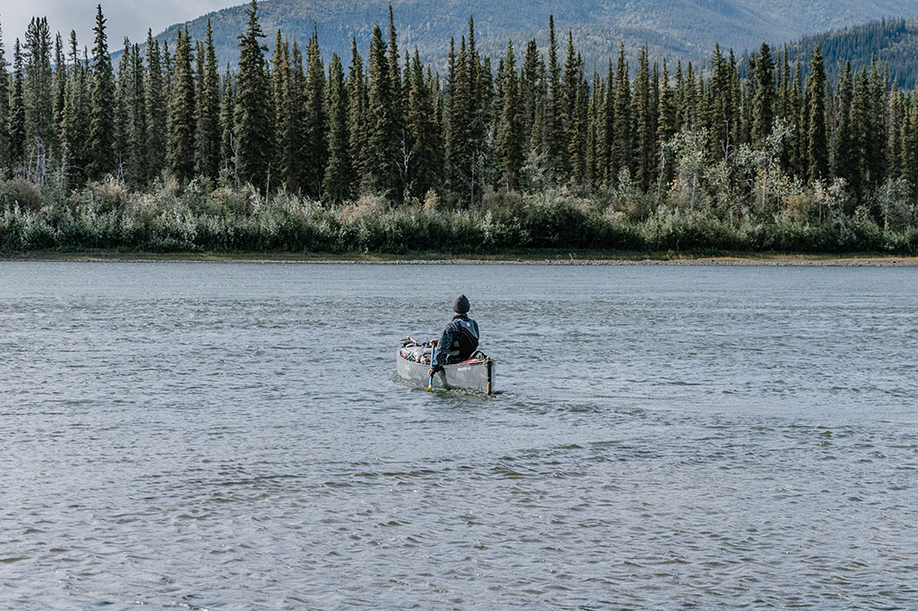 Kanufahrer auf dem Yukon Fluss