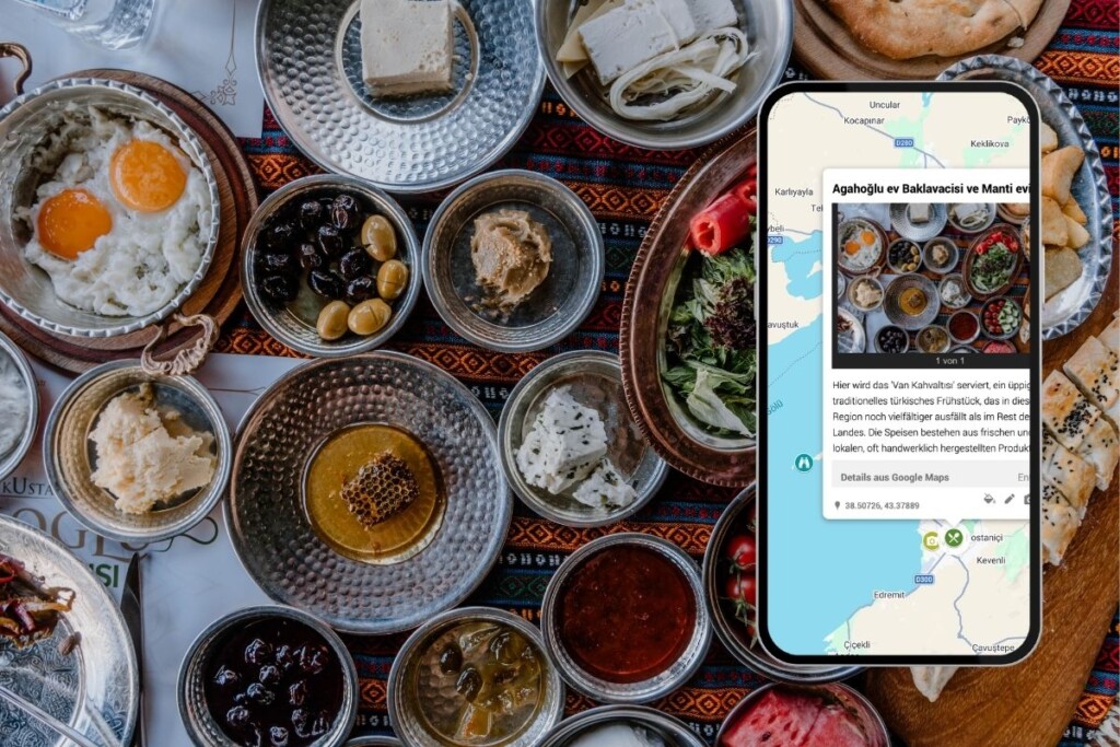 digitaler Reiseführer Türkei: Restaurantempfehlung. Blick von oben auf gedeckten Tisch, mit Screenshot.