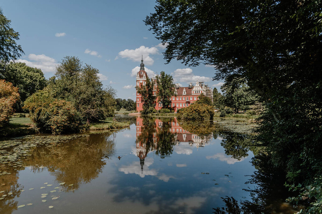 Camping Oberlausitz Tipp: Schloss Muskau im Fürst-Pückler-Park.